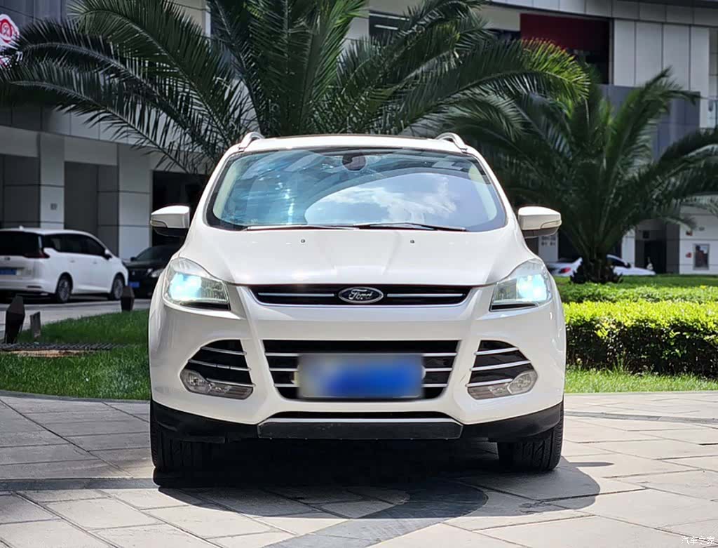 Ford Kuga, 2016 25