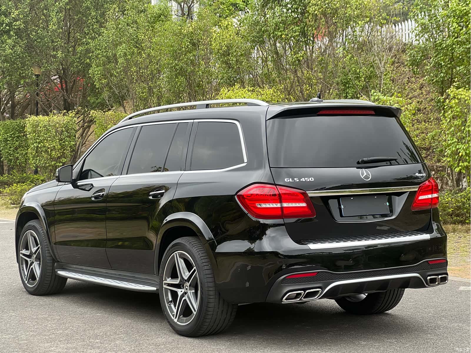 Mercedes-Benz GLS, 2017 все фото