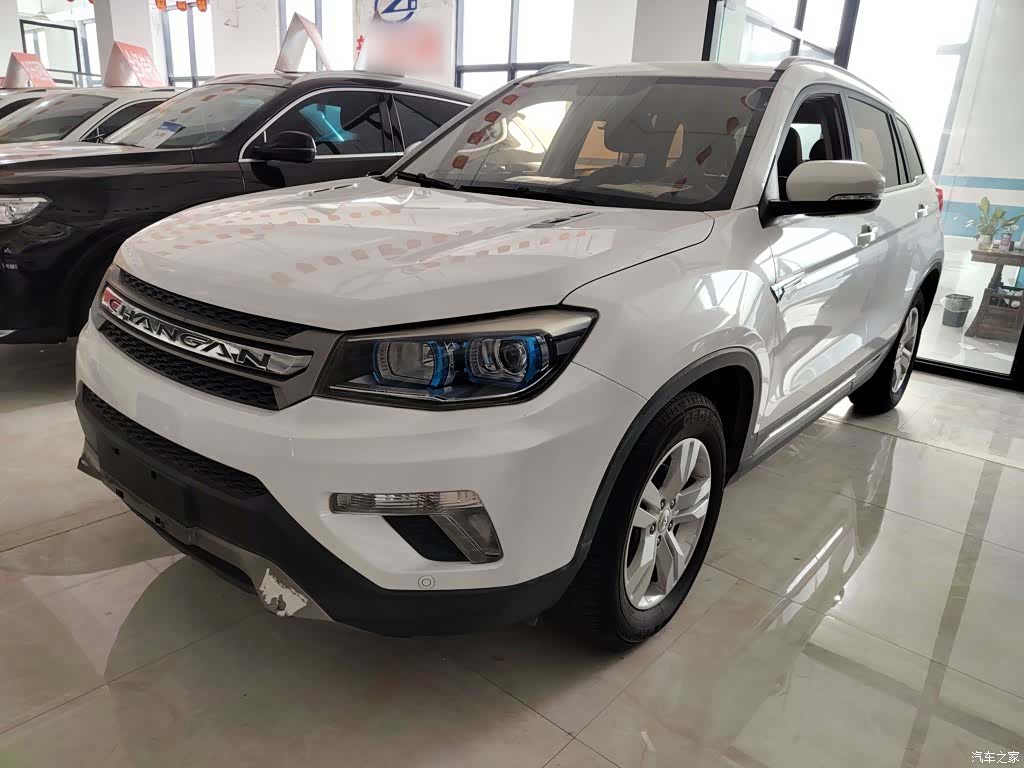Changan CS75, 2016 1