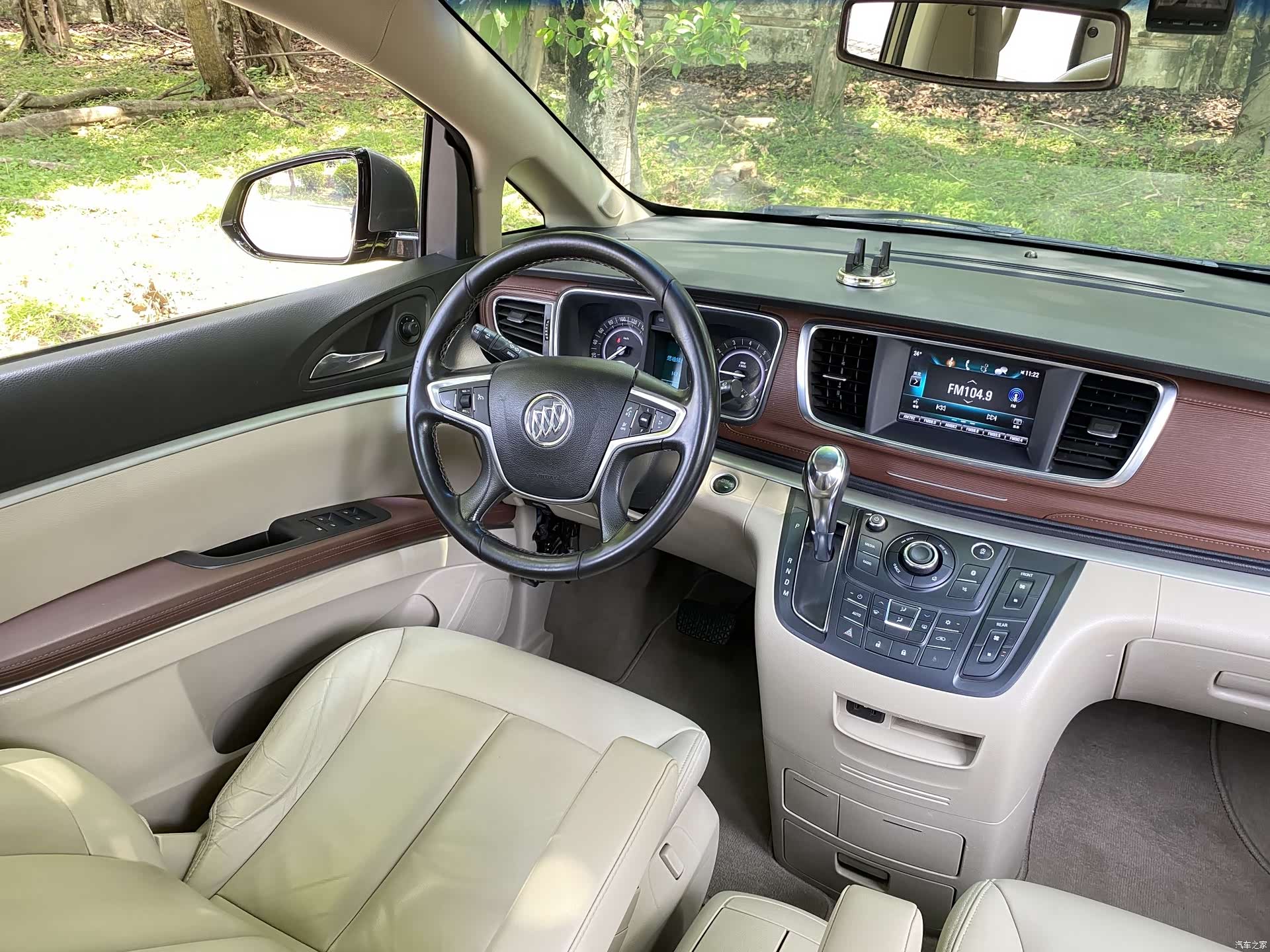 Buick GL8, 2019 10