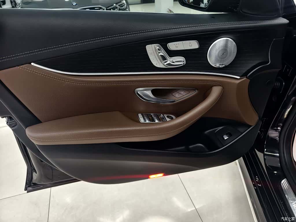 Mercedes-Benz E-Class, 2020 19