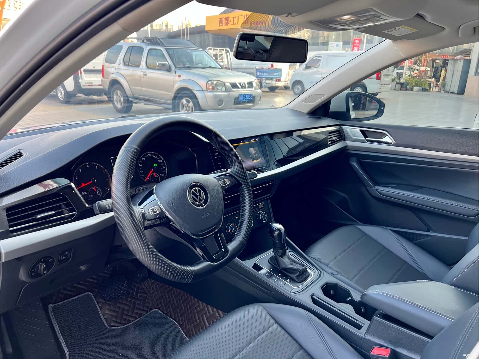 Volkswagen Lavida, 2020 4