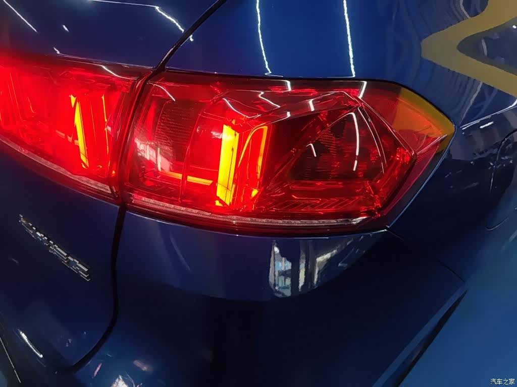 WEY VV7, 2018 24