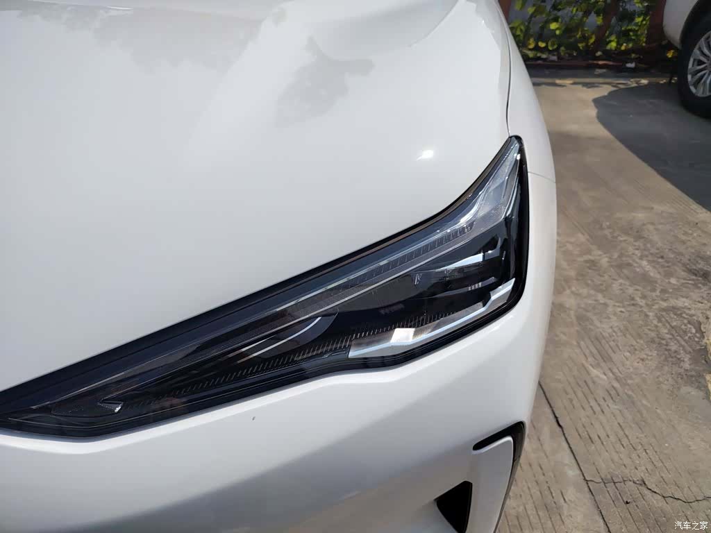 Geely Galaxy E5, 2025 24