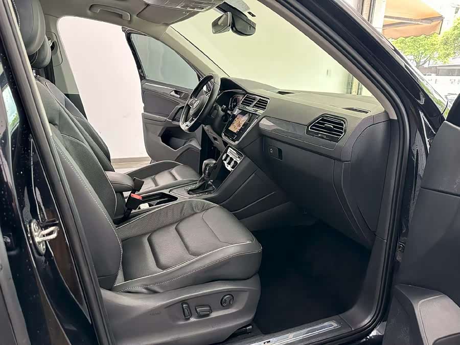 Volkswagen Tiguan L 2019, фото 4