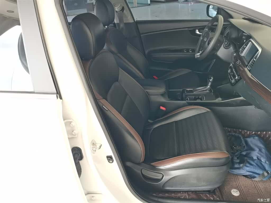 Kia GLS, 2019 25