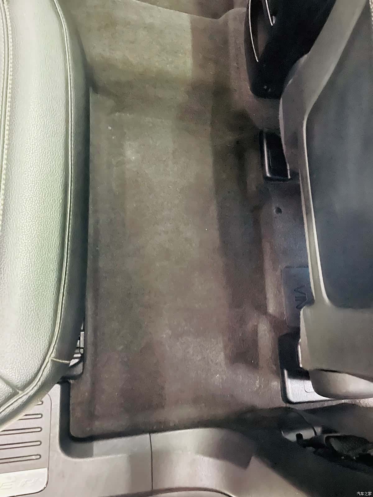 Ford Explorer, 2021 15