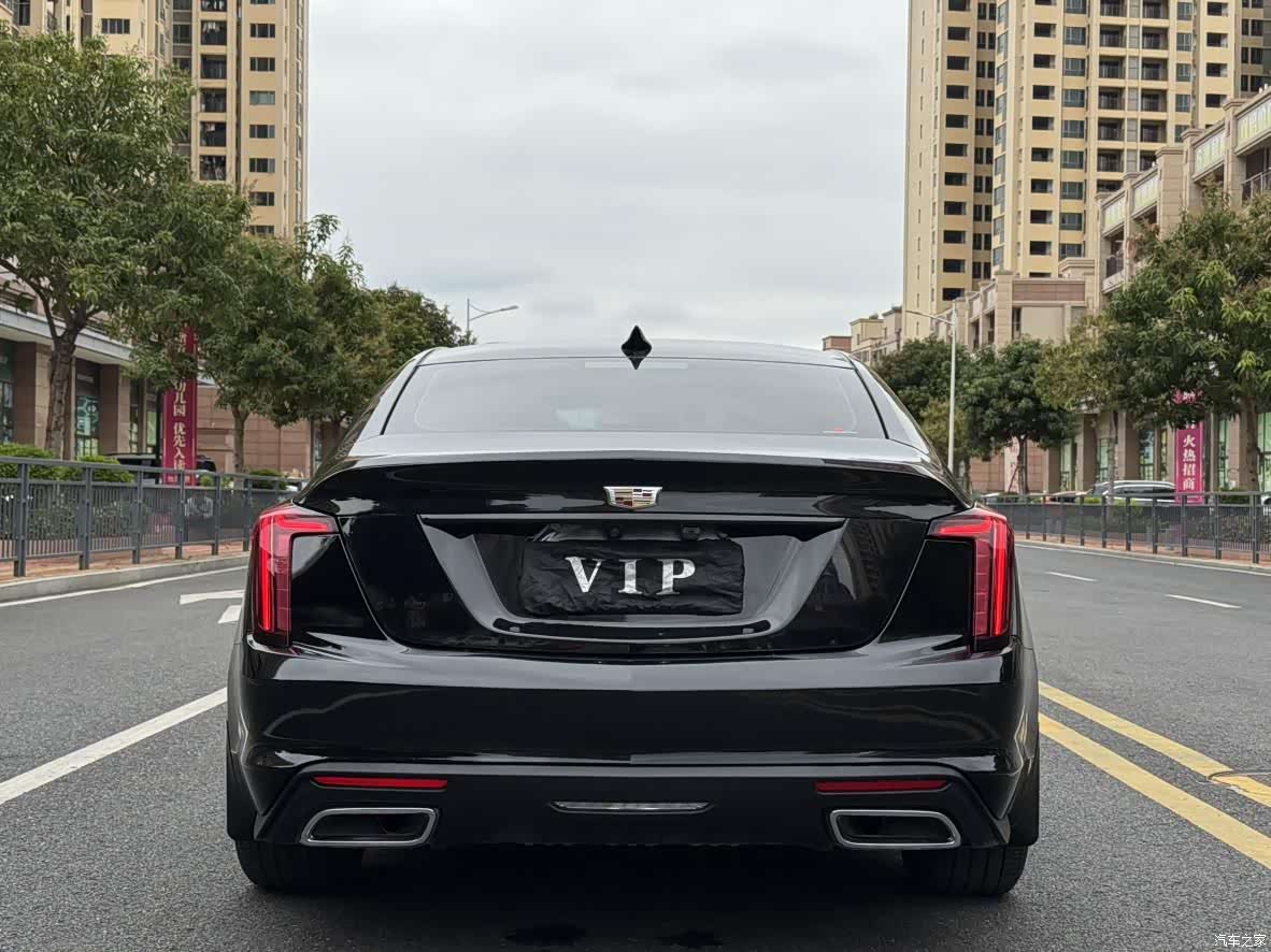 Cadillac CT5, 2023 13