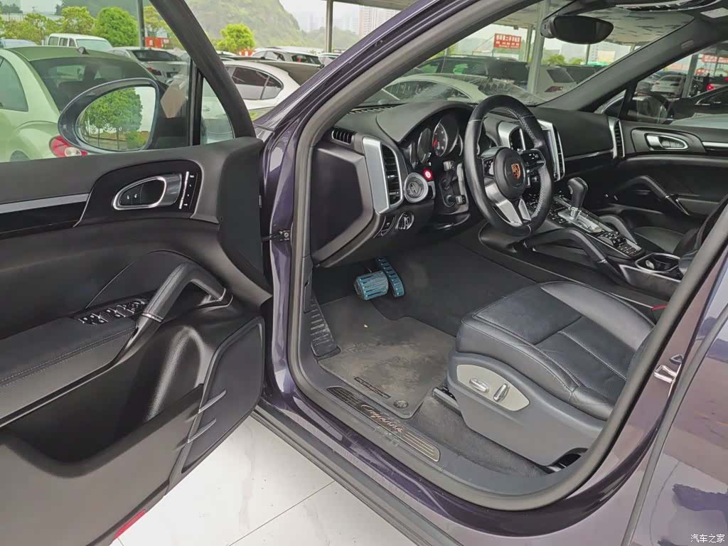 Porsche Cayenne, 2017 9