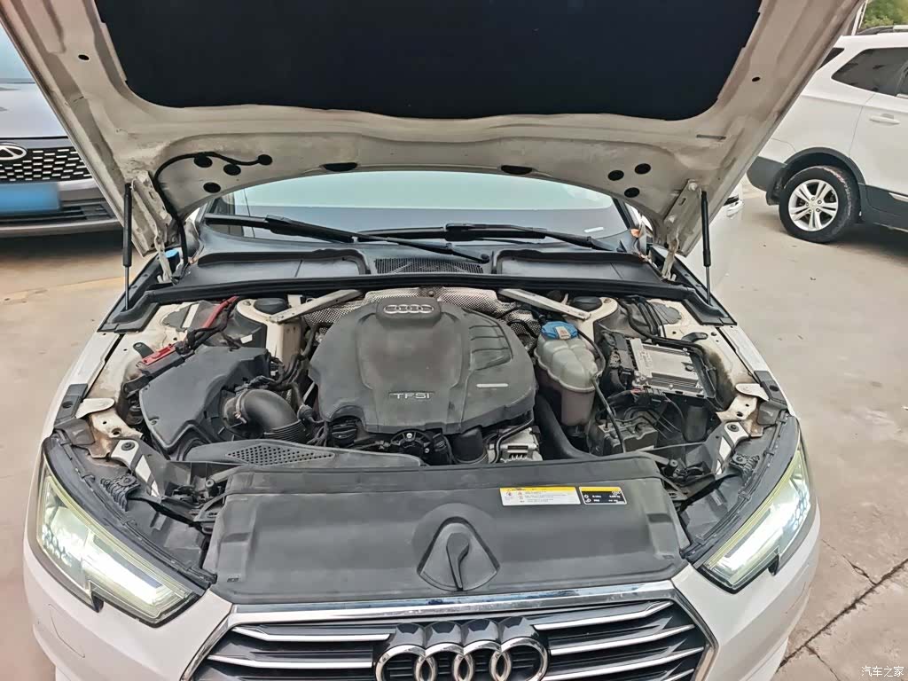 Audi A4L, 2019 20