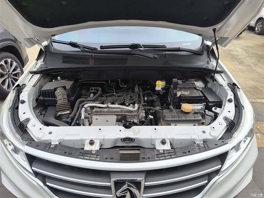 Wuling 730, 2019 20