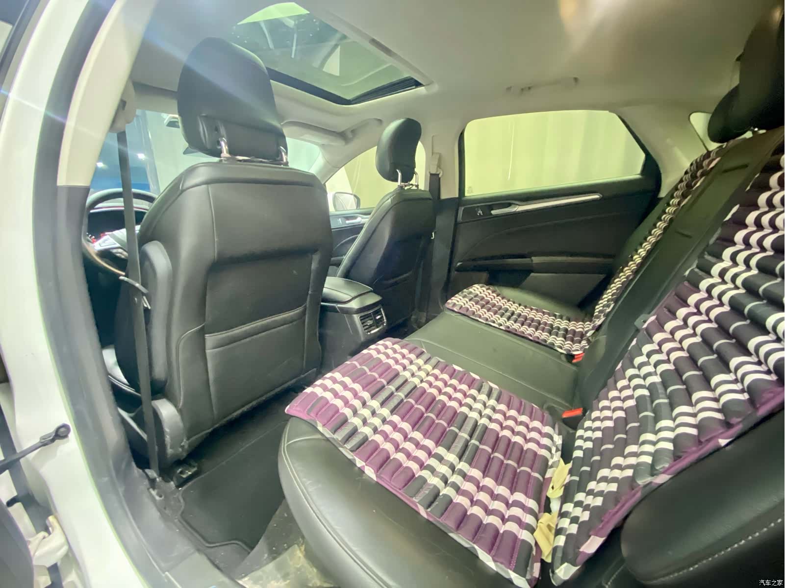Ford Mondeo, 2016 15