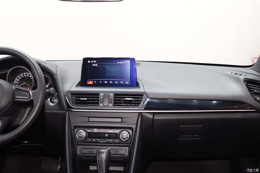 Mazda CX-4, 2020 13