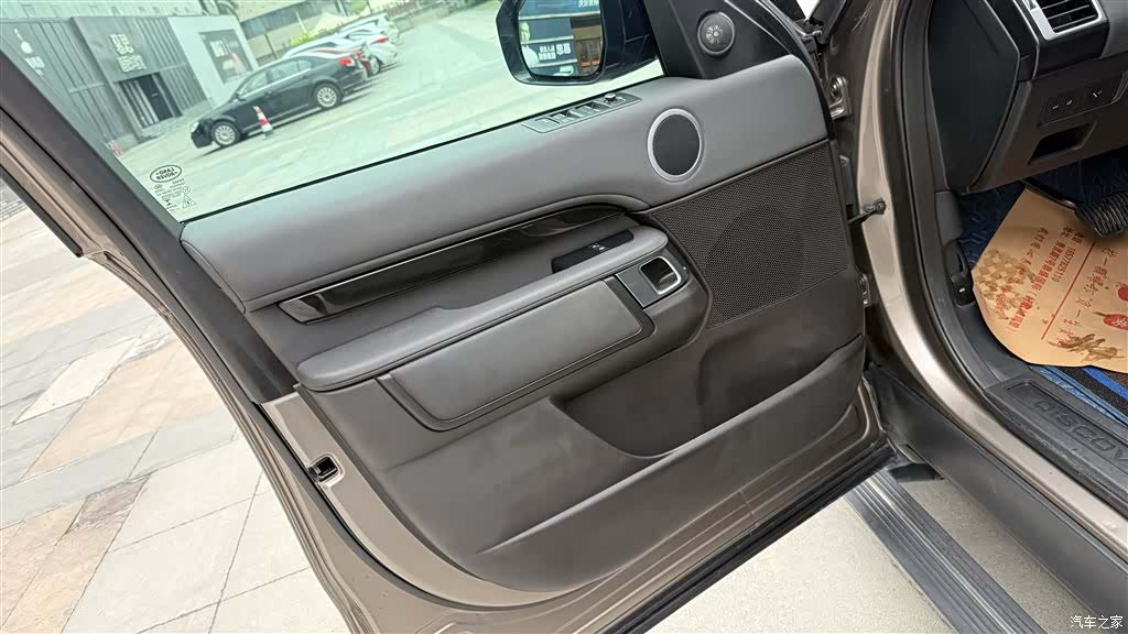 Land Rover Discovery, 2017 10