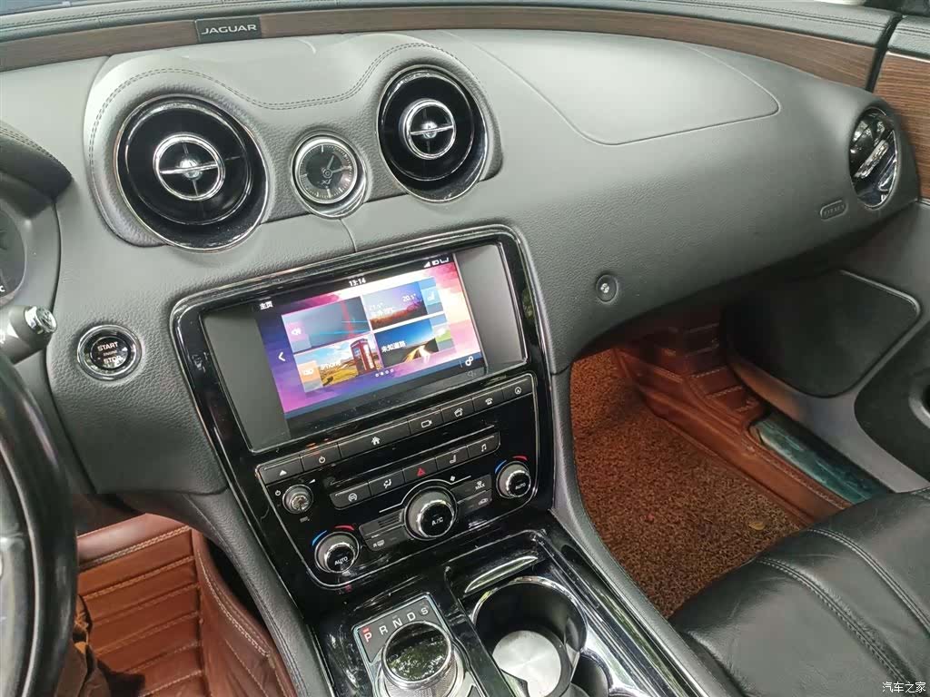 Jaguar XJ, 2016 6