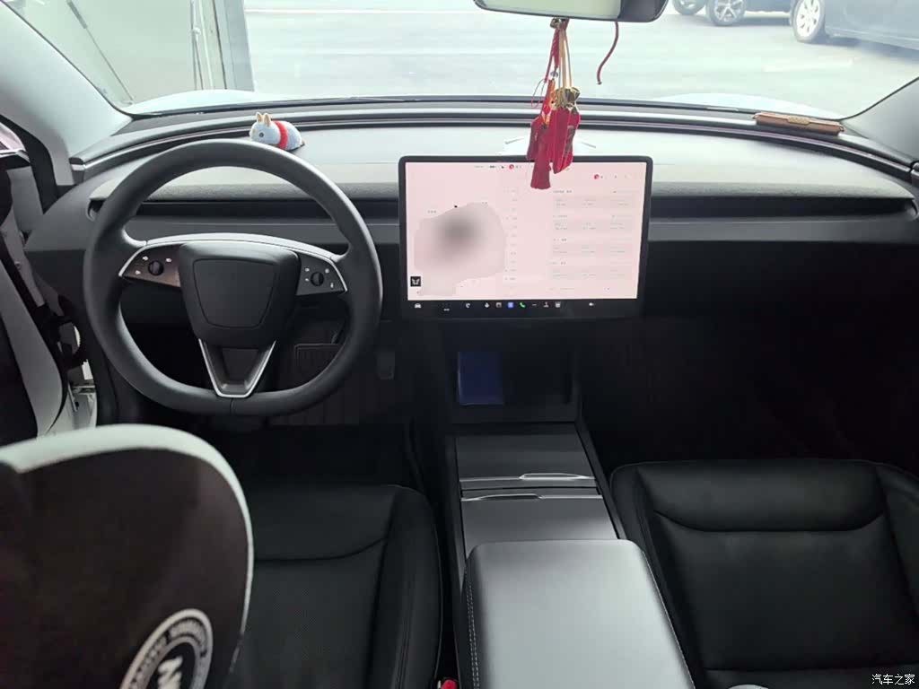 Tesla Model 3, 2024 10