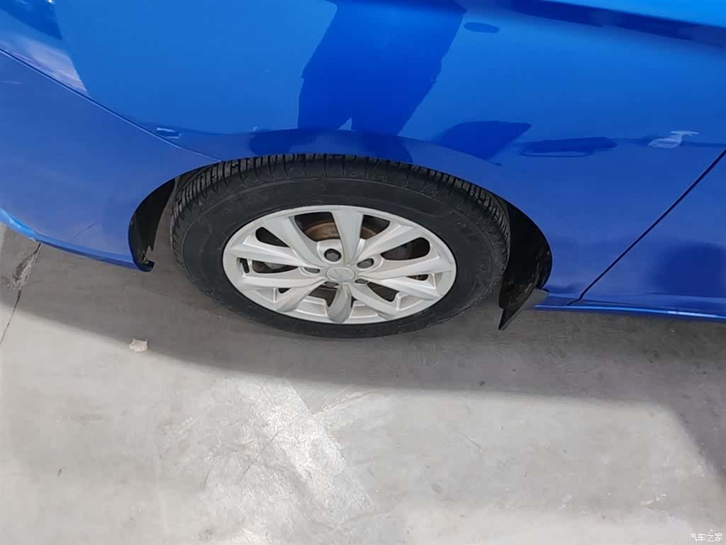 Roewe i5, 2020 23