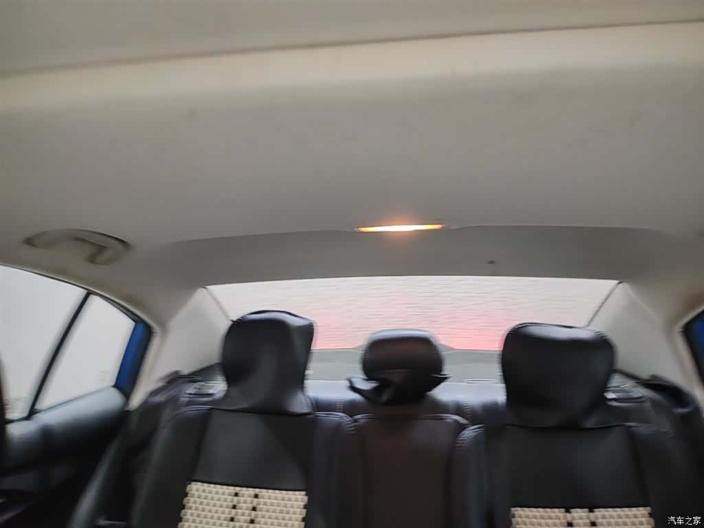 Roewe i5, 2020 18
