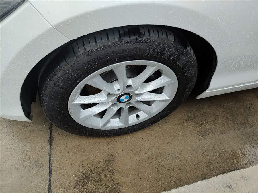 BMW 1 Series 2015, фото 23