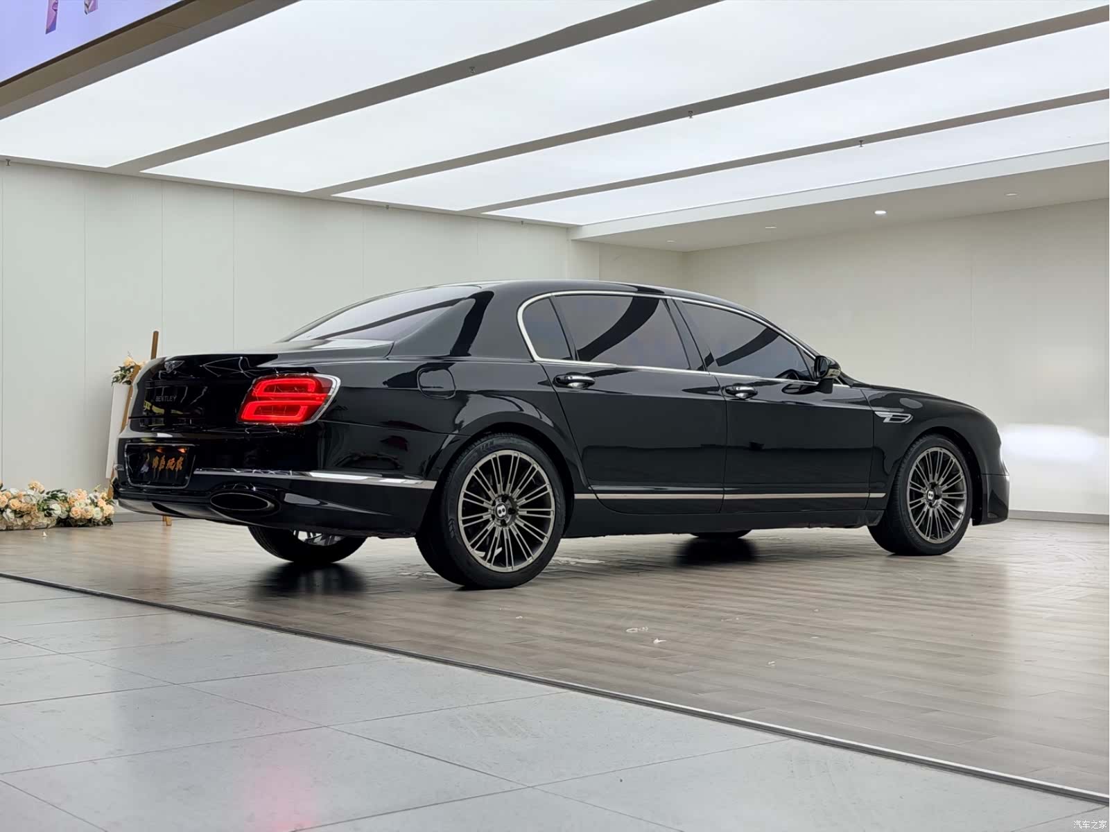 Bentley Flying Spur, 2007 4