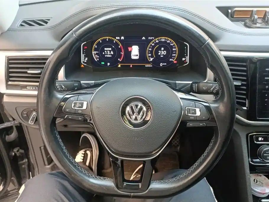 Volkswagen Tourang