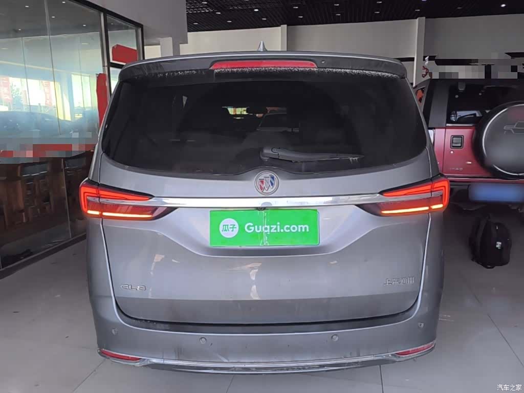 Buick GL8, 2023 4