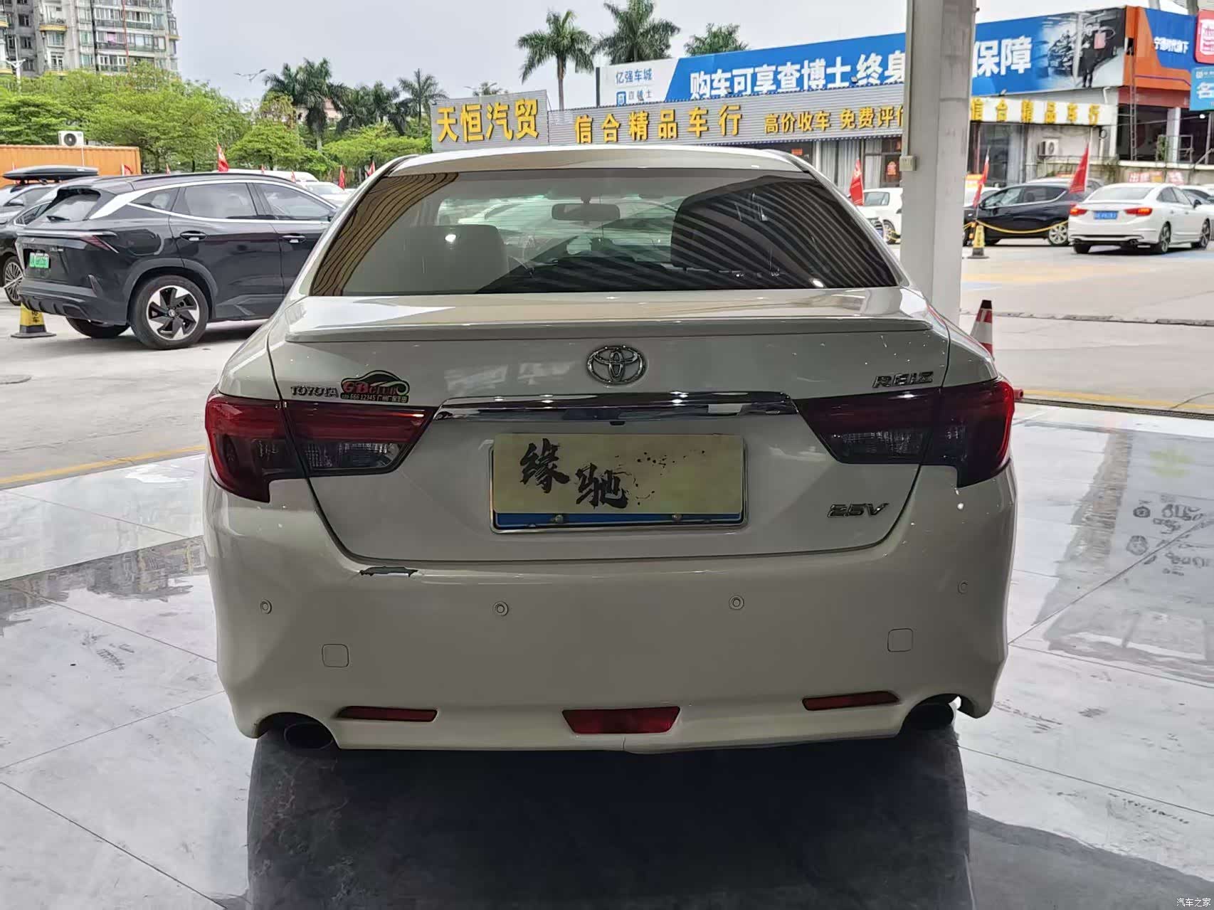 Toyota 2.5V, 2014 все фото