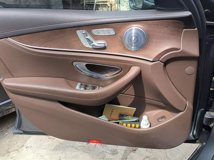 Mercedes-Benz E-class Mercedes-Benz E-class