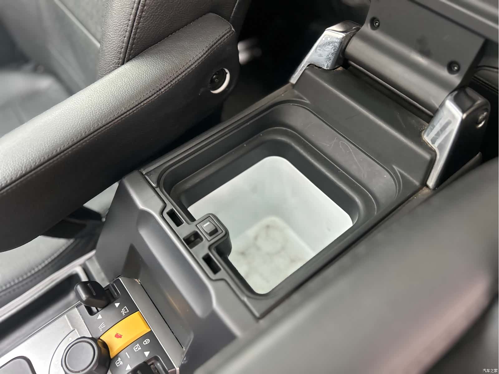 Land Rover Discovery, 2009 40
