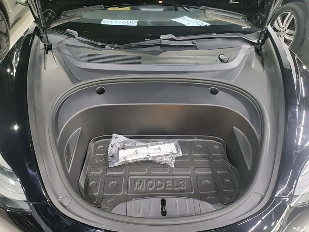 Tesla Model 3, 2021 20