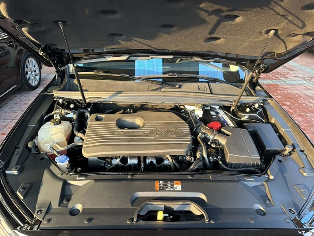 Ford Taurus, 2021 21