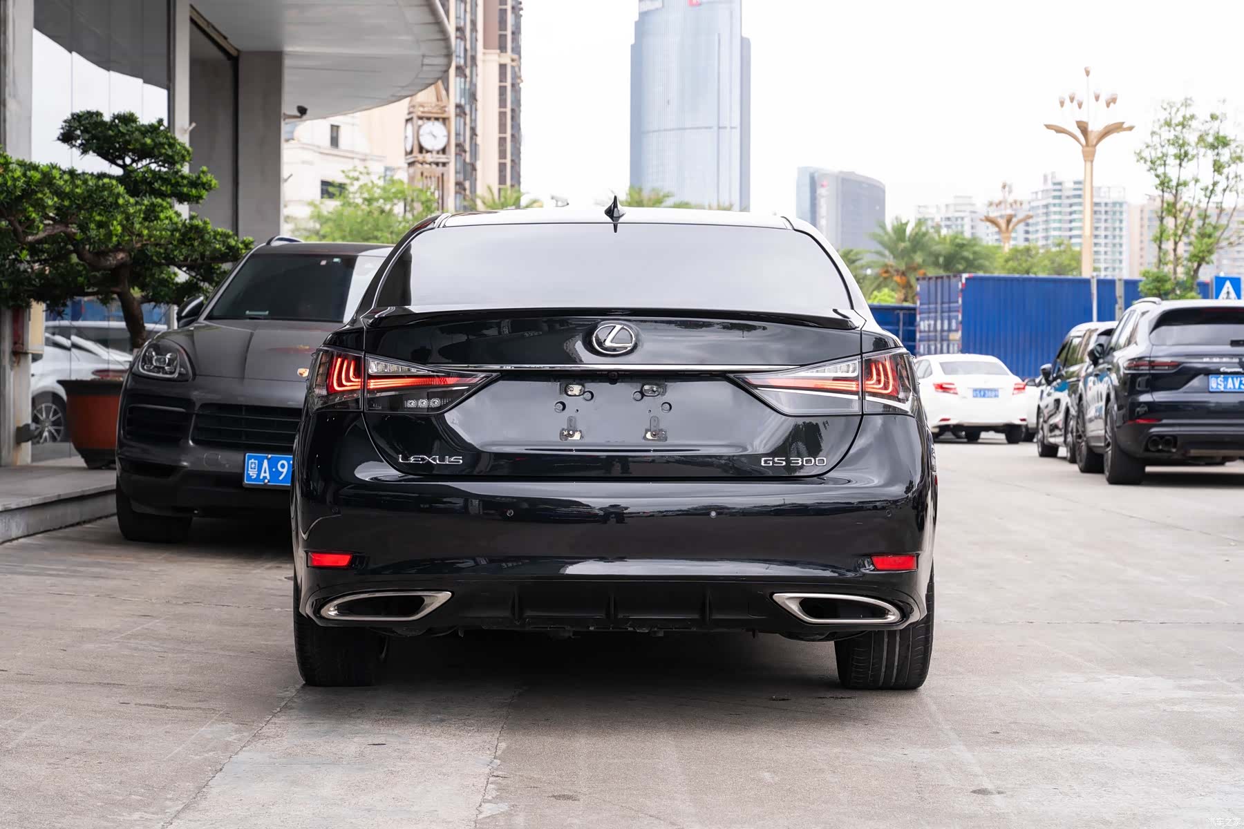 Lexus GS, 2019 все фото