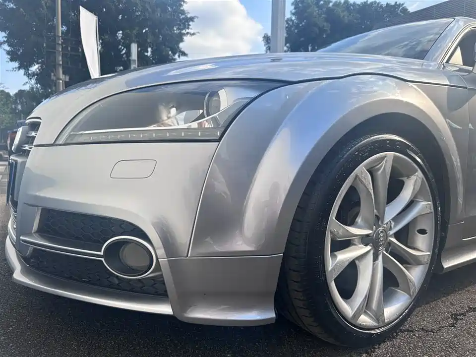 Audi TTS