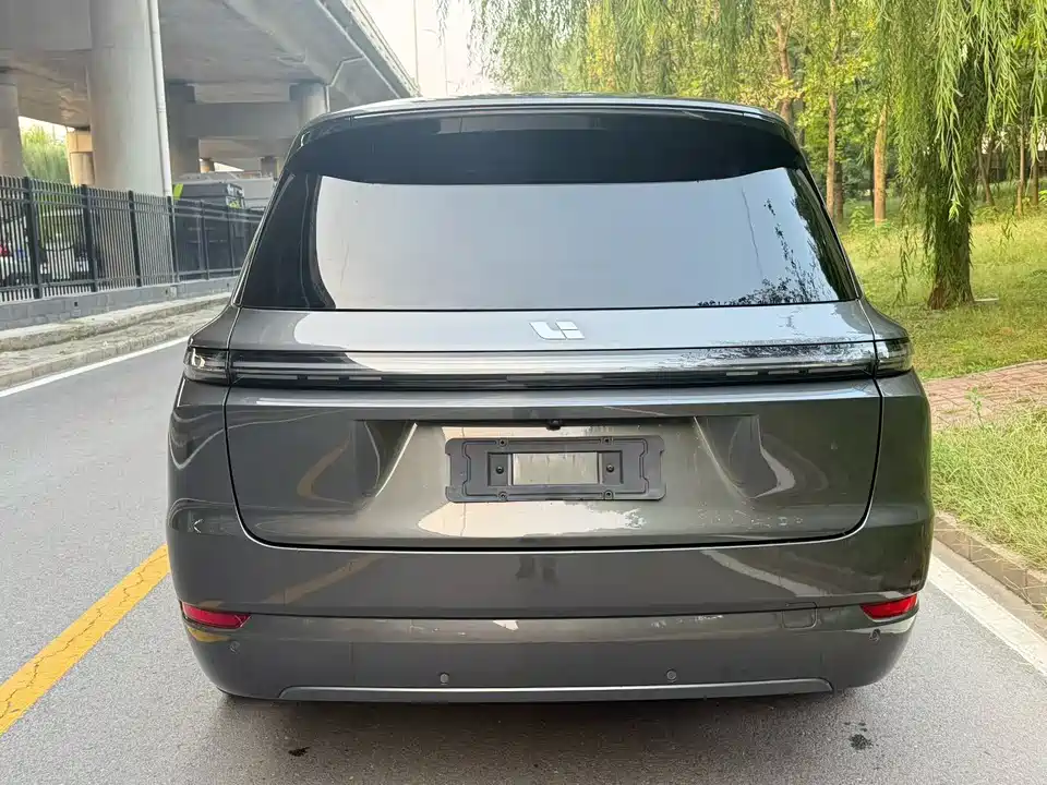Li Auto Ideal L9