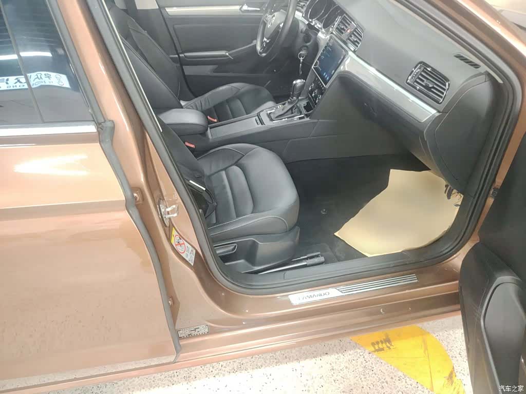 Volkswagen Lamando, 2016 20