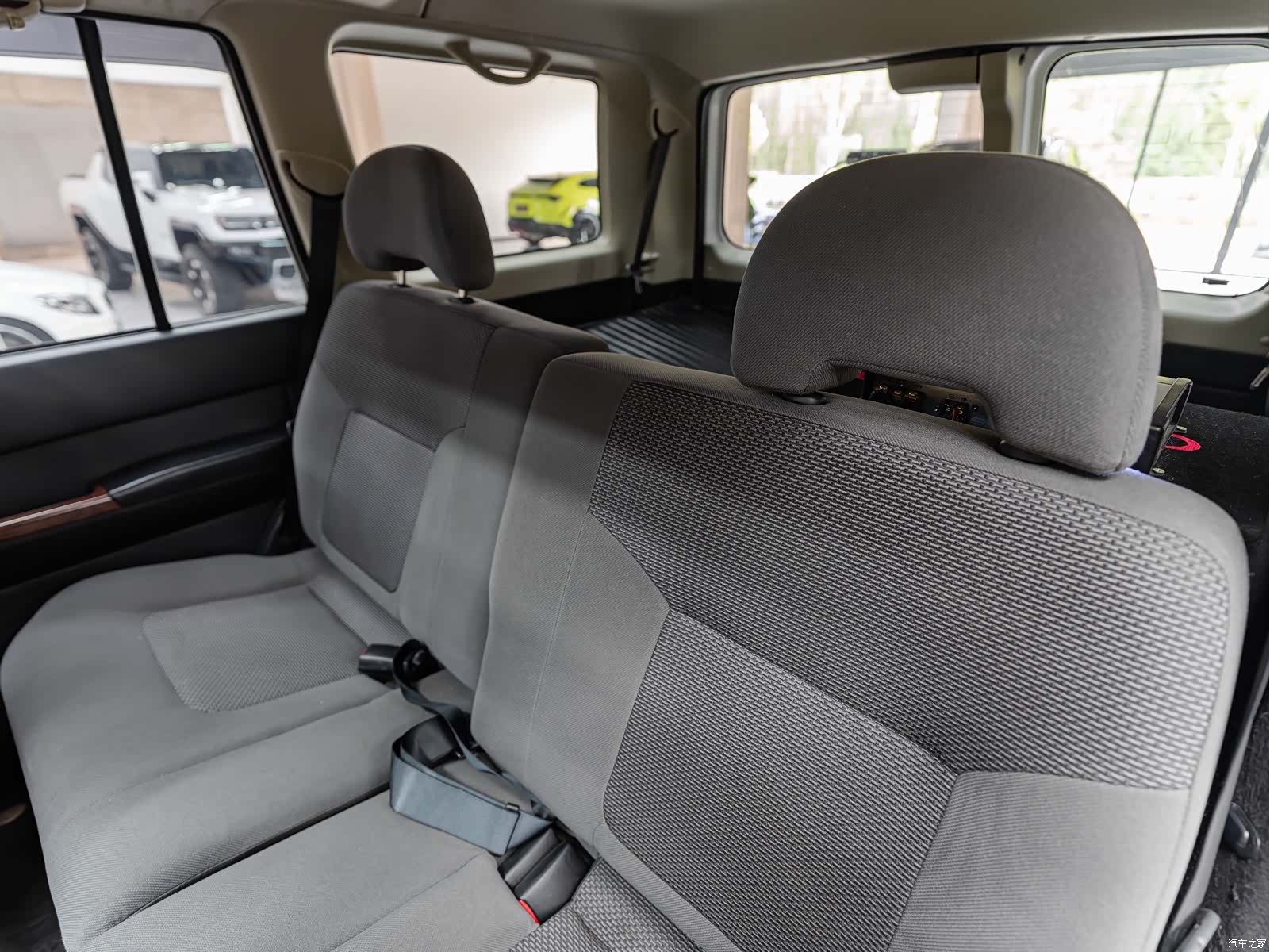 Nissan Patrol, 2019 12