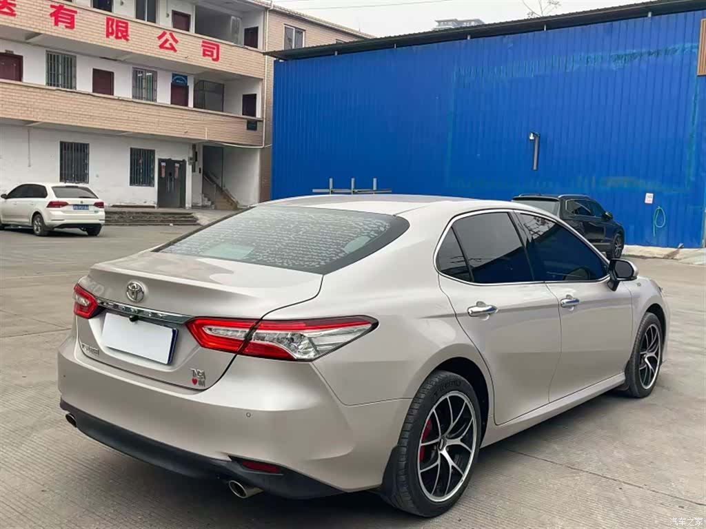 Toyota Camry, 2019 7