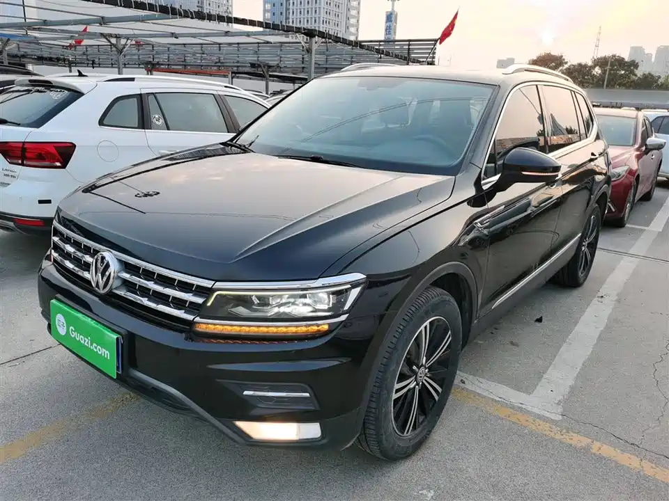 Volkswagen Tiguan L