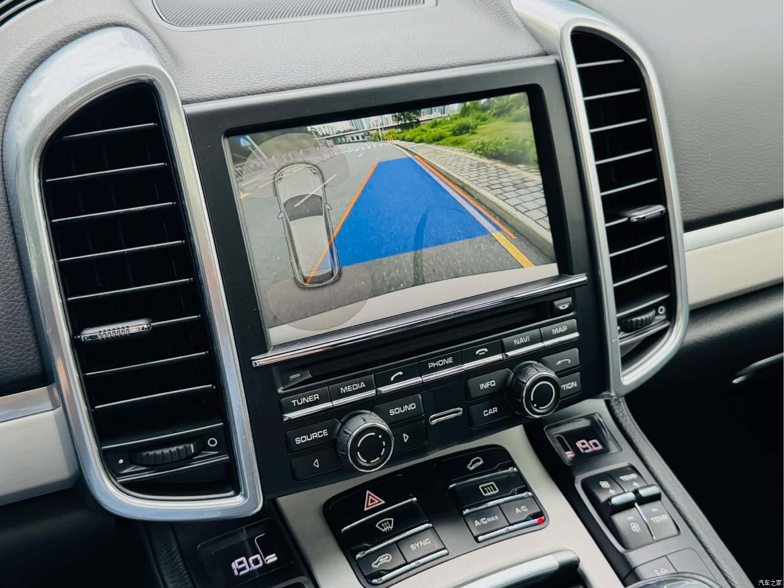 Porsche Cayenne, 2016 25