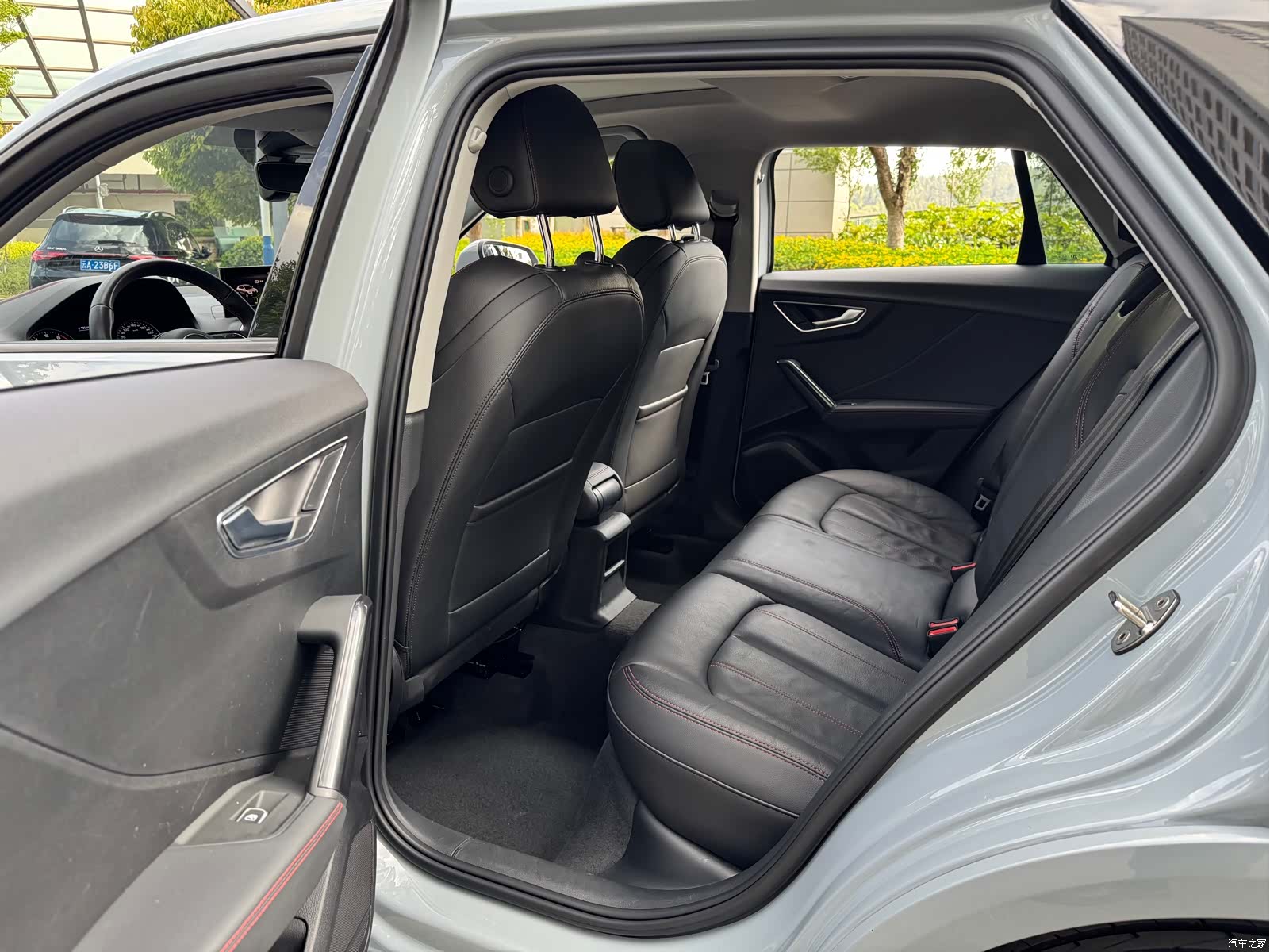 Audi Q2L, 2024 24