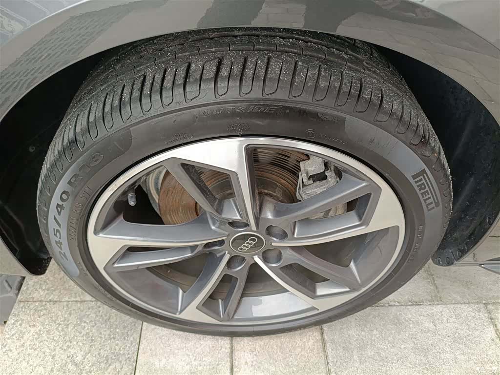 Audi A4L, 2024 23