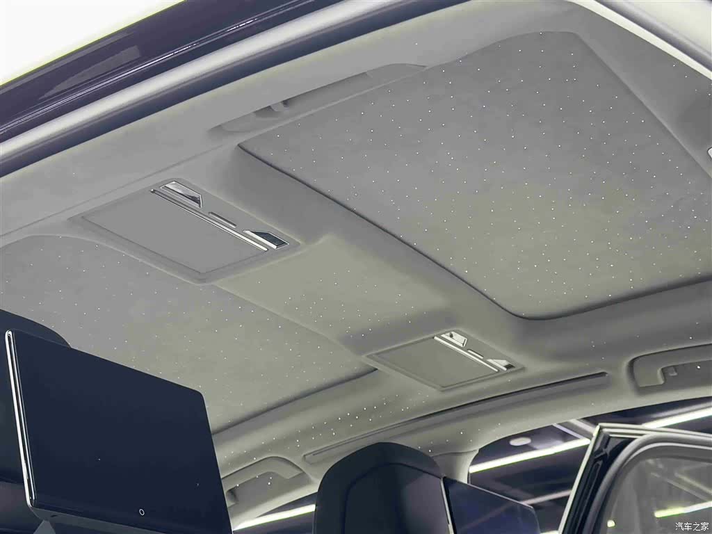 Audi A8L, 2024 21
