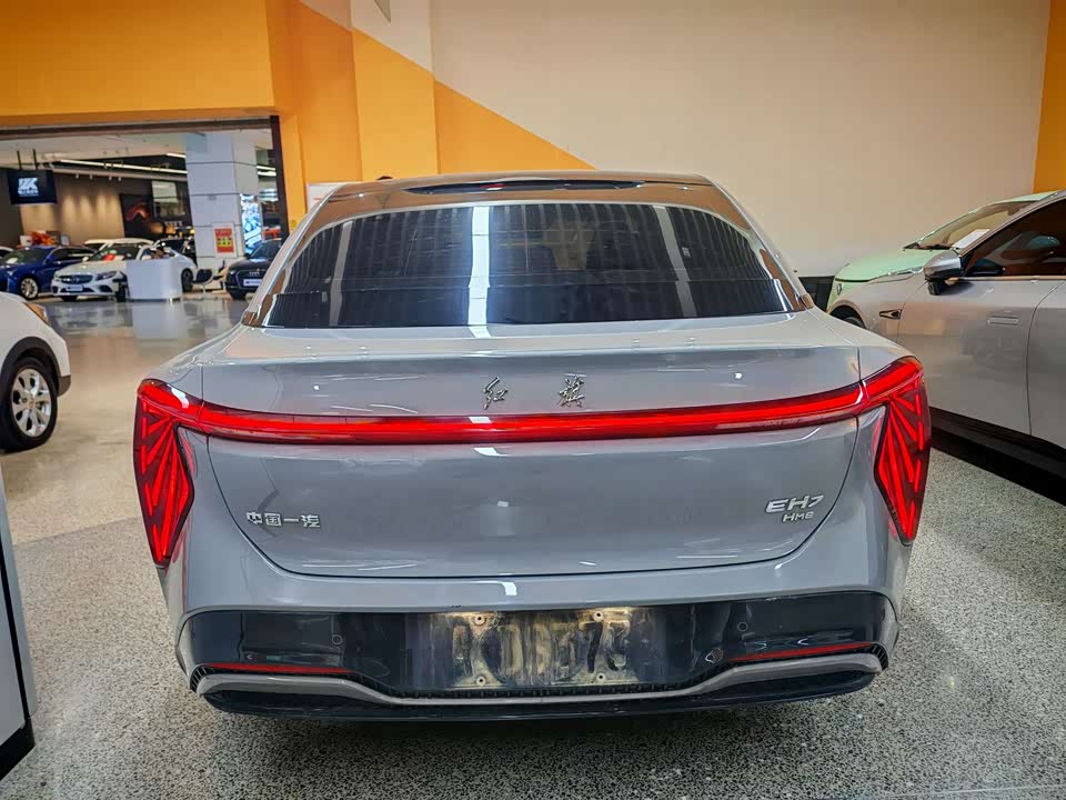 Hongqi EH7 Hongqi EH7