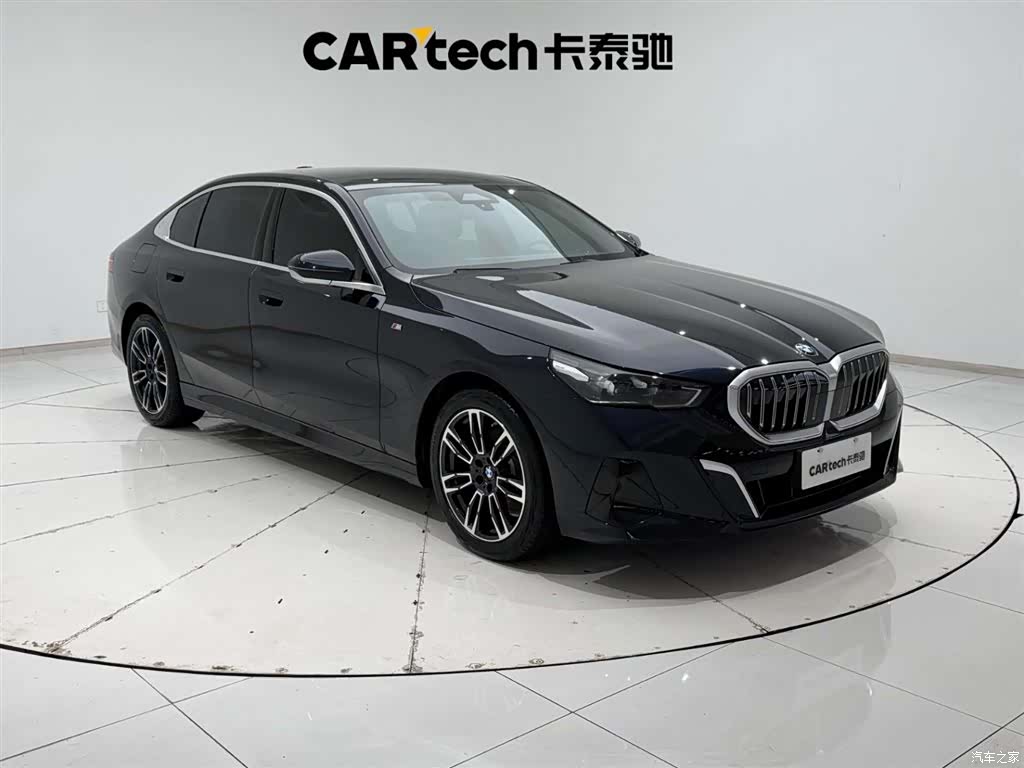 BMW 5 Series, 2025 4