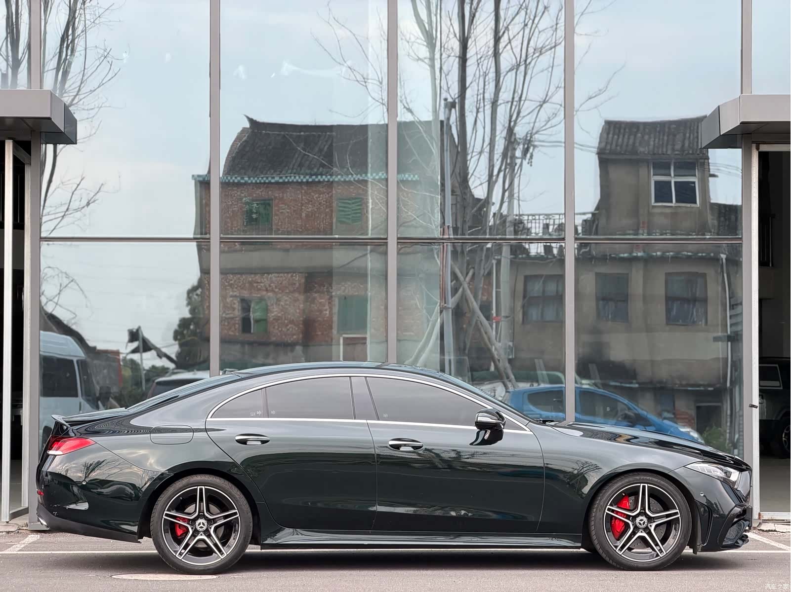 Mercedes-Benz CLS, 2024 3