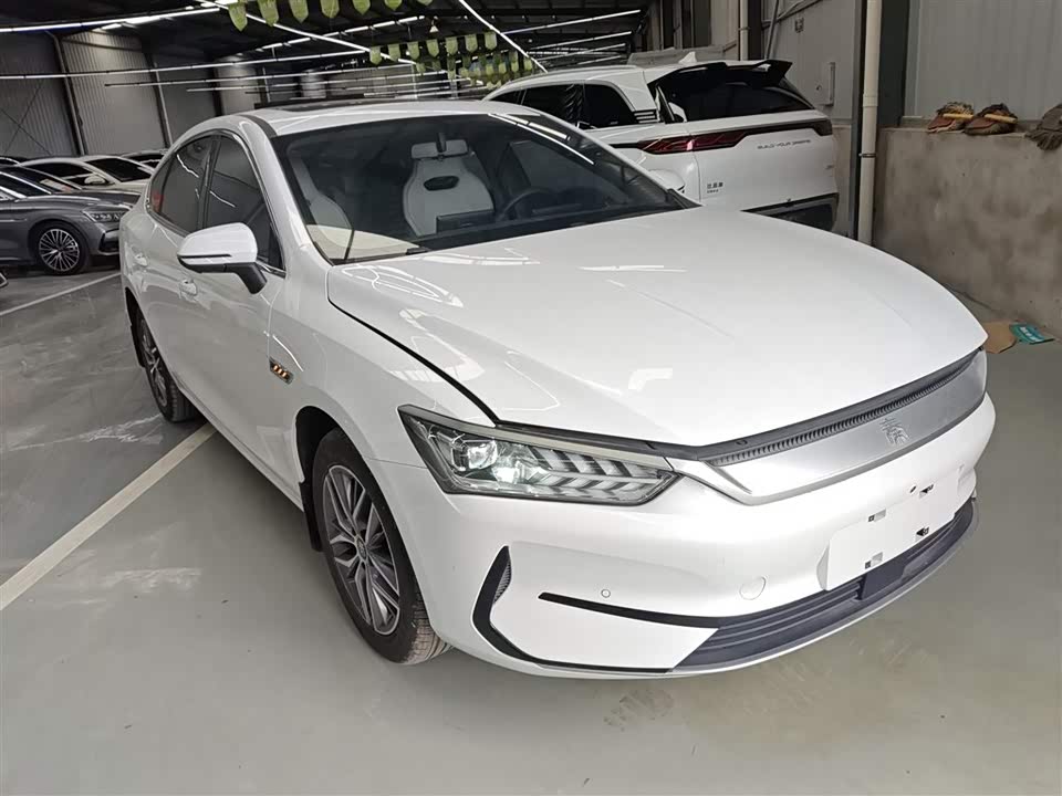 BYD Qin Yuan BYD Qin Yuan