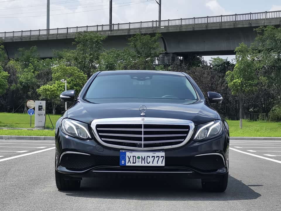 Mercedes-Benz E-class Mercedes-Benz E-class