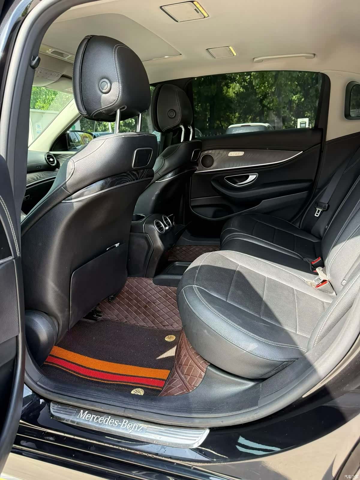 Mercedes-Benz E-Class, 2018 4