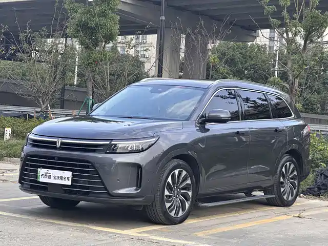 AITO M7 2023 — купить из Китая под заказ