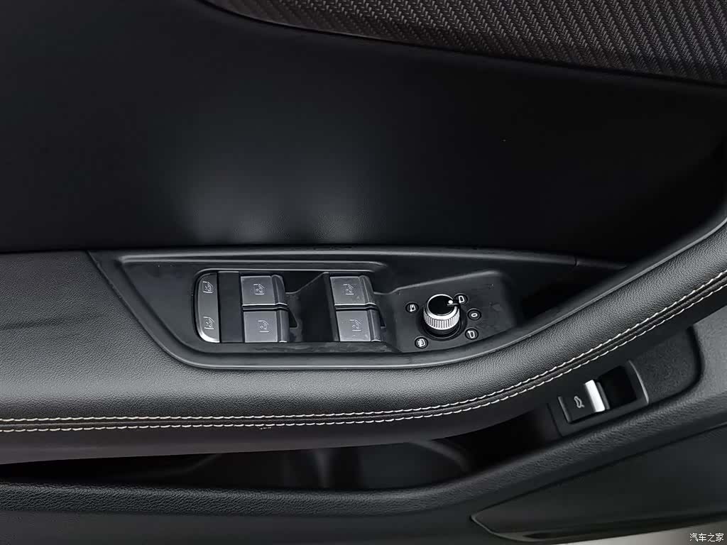 Audi A4L, 2024 9
